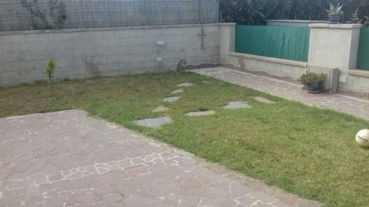 Сasa de vacaciones Villa Rosa SantʼAntìoco Italia