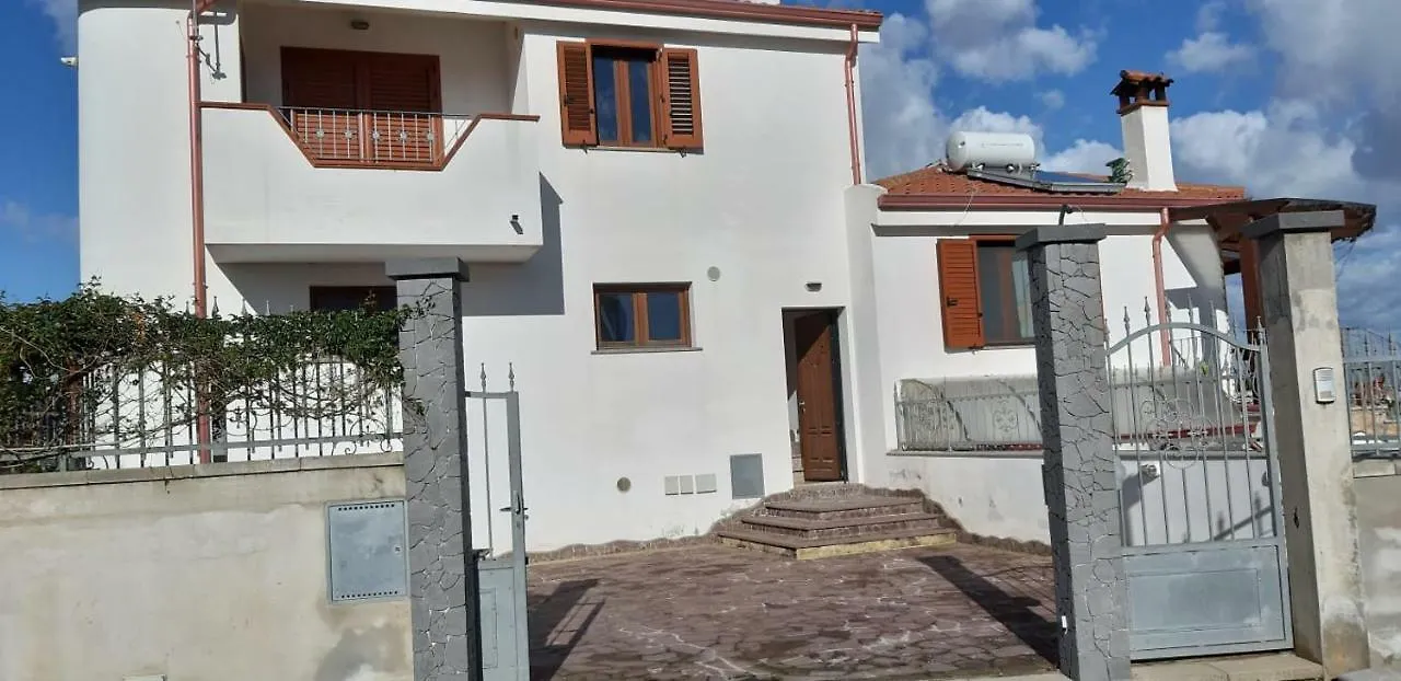 Villa Rosa SantʼAntìoco Сasa de vacaciones